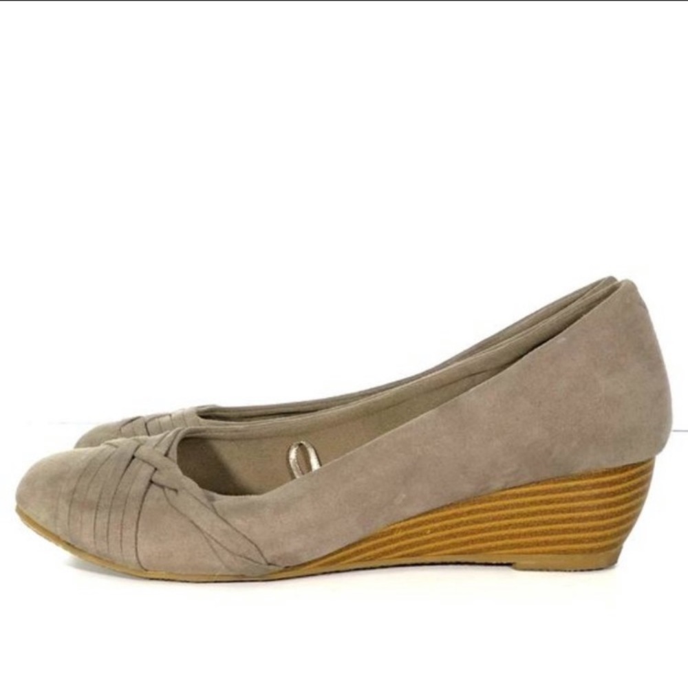 Seychelles Anthropologie Hipster taupe wedge 7.5